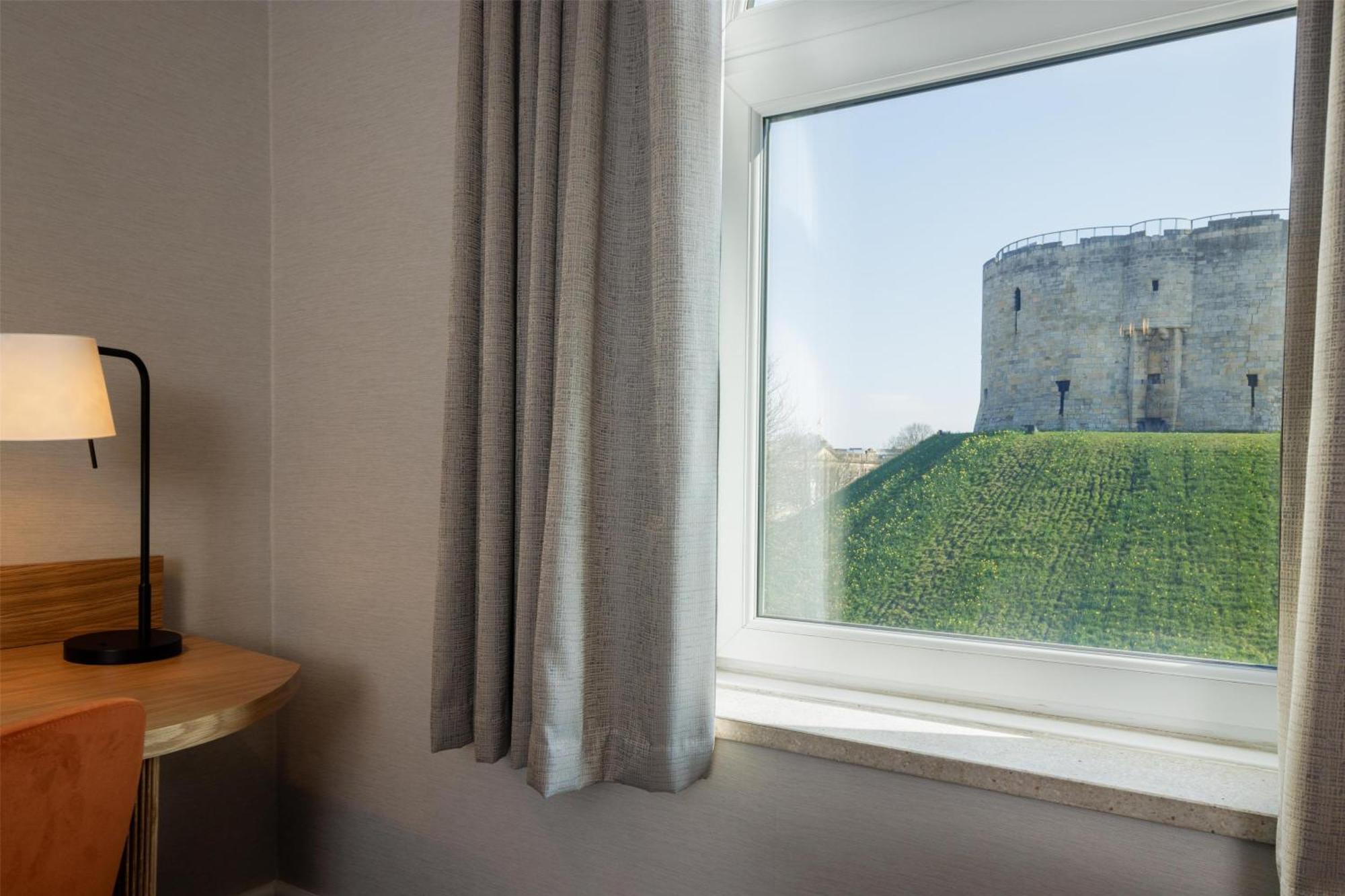 Hilton York Hotel Kültér fotó
